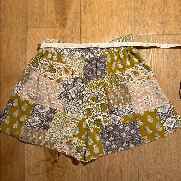 ANTHROPOLOGIE  NEW Maeve Flowy Floral Boho Patchwork Shorts SzS price firm! - Picture 5 of 8